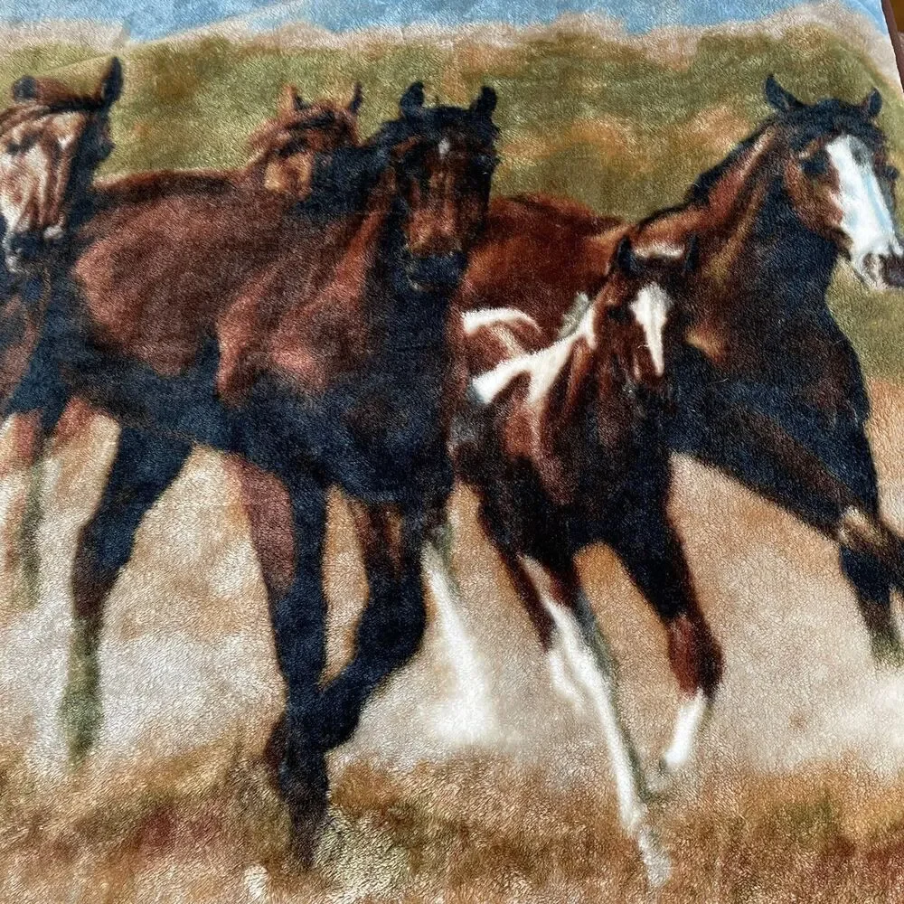 Vtg Bass Pro Shop Horse Cuddle Wrap Stadium Blanket Snap Zip Signed 66” X 56”